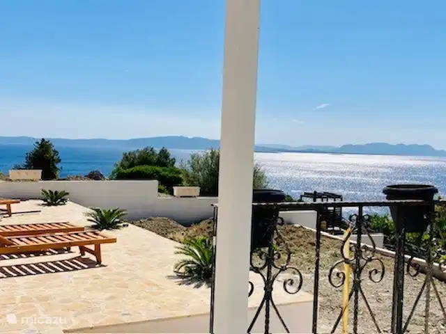 Zomers Buiten | Grèce, Égine, Salamina - villa vue de la maison