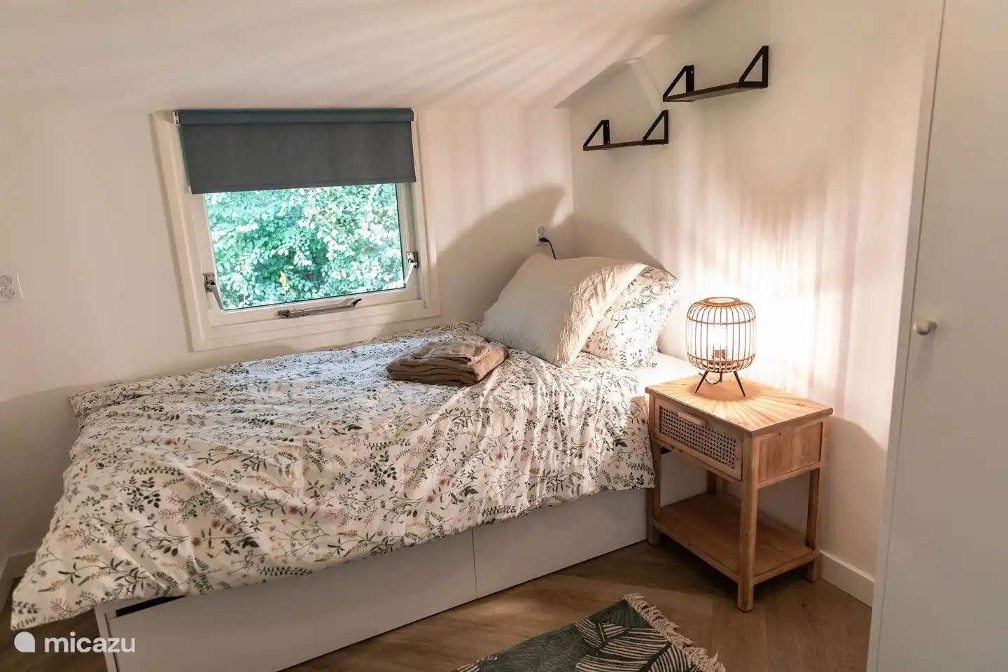 Schlafzimmer 2, Lage 2 (Einzelbett)