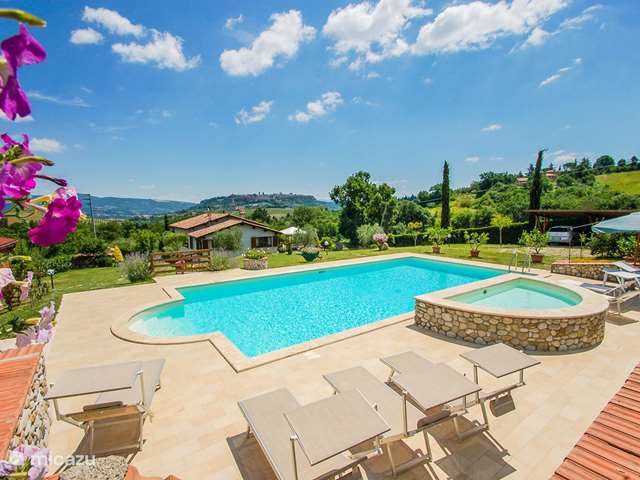 Vakantiehuis Italië, Meer van Bolsena – vakantiehuis Huis met privé zwembad Orvieto