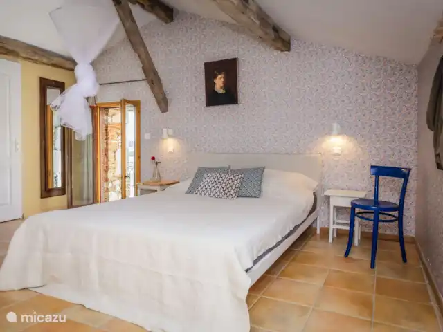 Castillo Mondou en Francia, Lot y Garona, Villeneuve-sur-Lot - casa rural / cabaña Dormitorio La Loge en el entrepiso