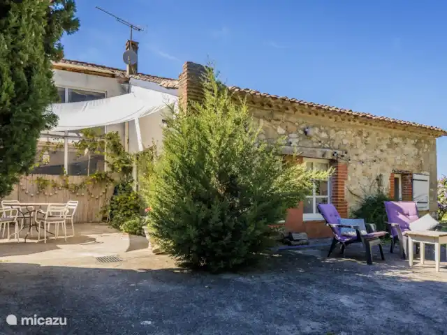 Castillo Mondou en Francia, Lot y Garona, Villeneuve-sur-Lot - casa rural / cabaña Terraza La Grangee