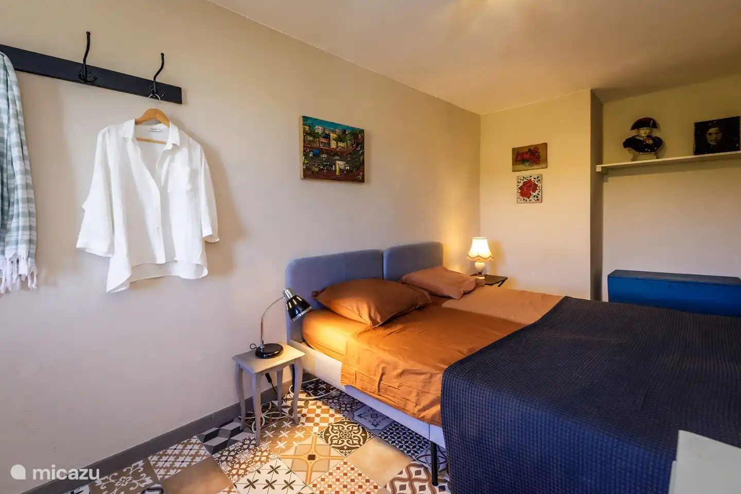 La Grang&#233;e bedroom downstairs