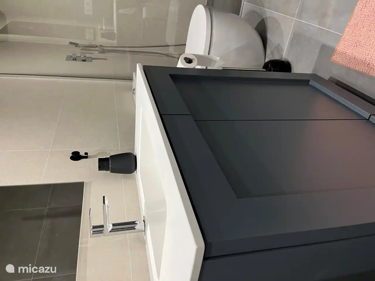 Salle de bain 1er étage