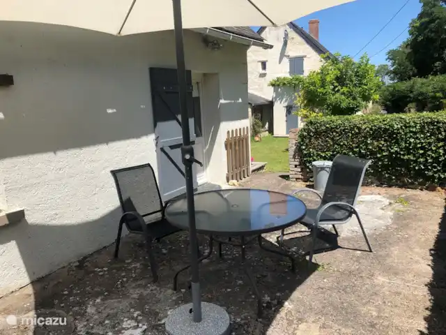 La Cabane huren in Frankrijk, Maine-et-Loire, Les Bois d'Anjou - gîte / cottage terras van La Cabane