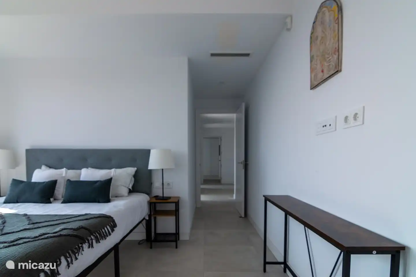 Schlafzimmer mit Doppelbett