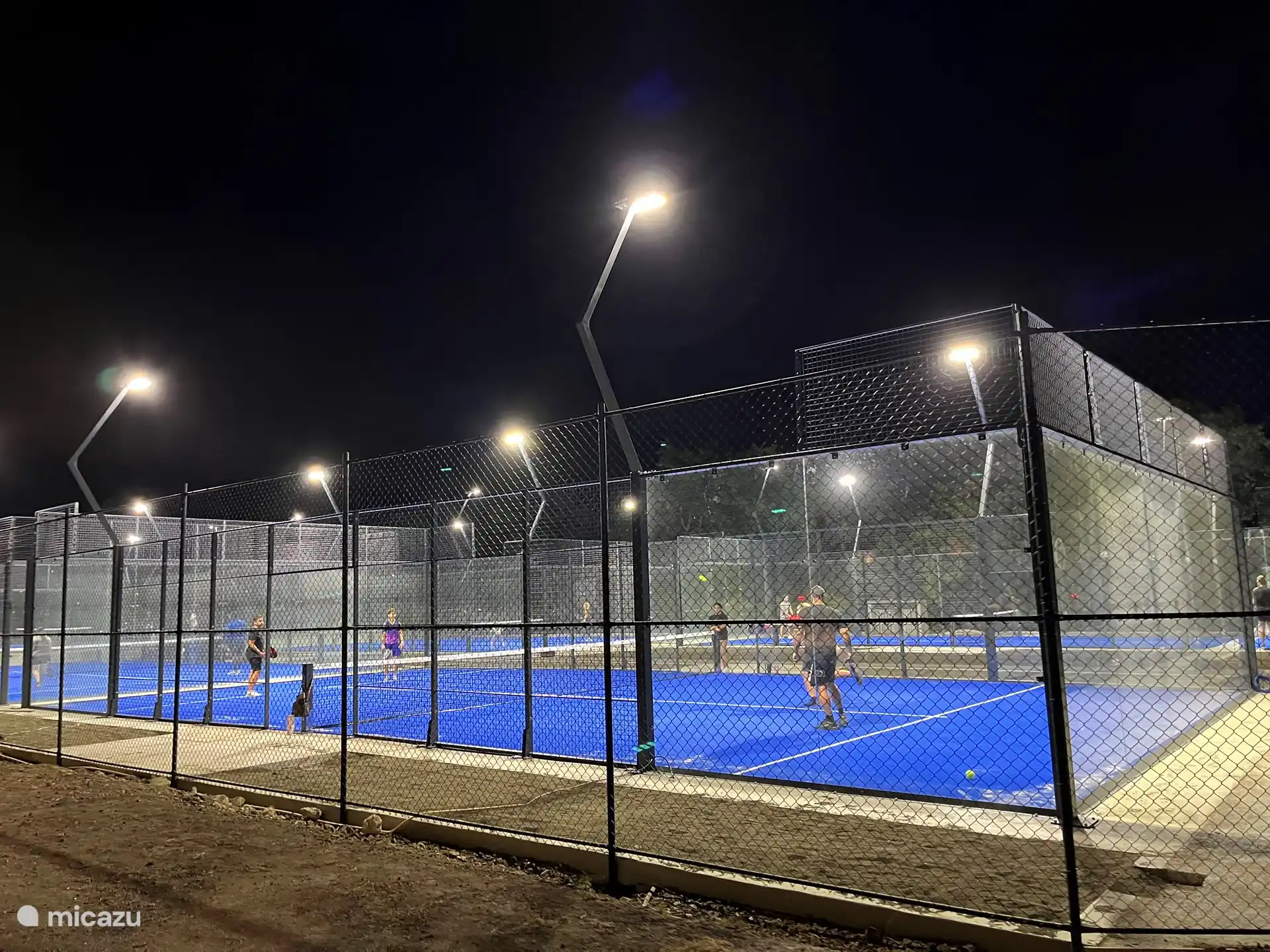 Padelbaan (Padel Curacao)