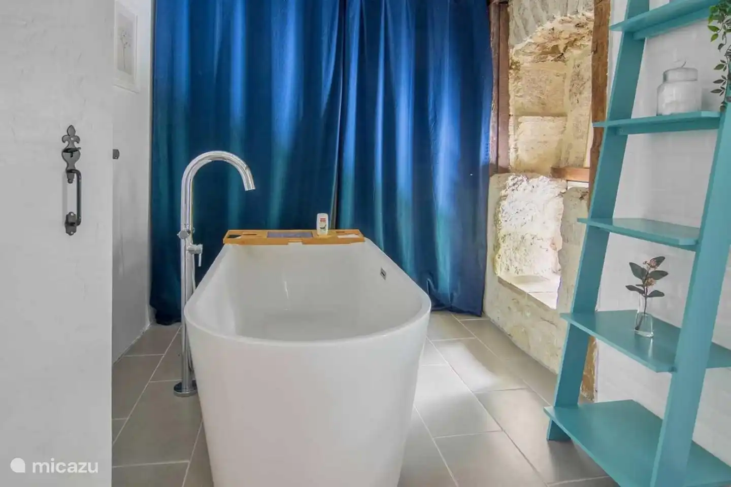 Gîte 2 : salle de bain