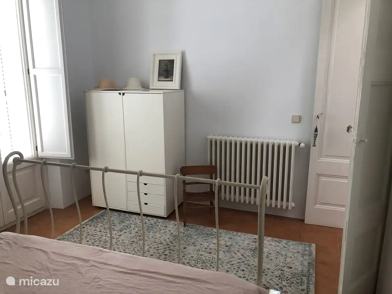 2nd floor bedrooms and bathroom