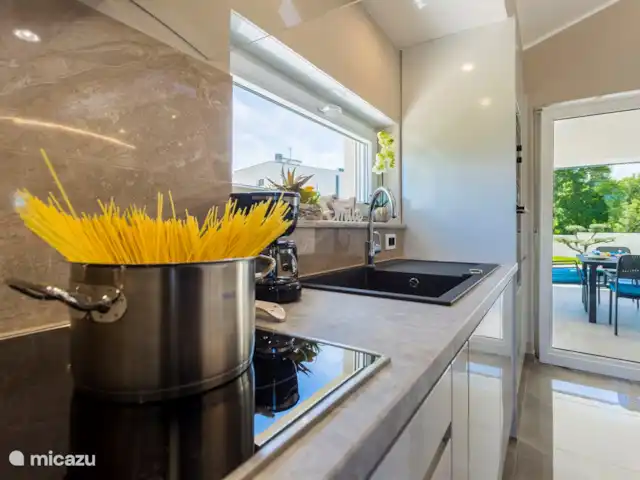 villa huren in Kroatië, Istrië, Barban – Vila Martina keuken