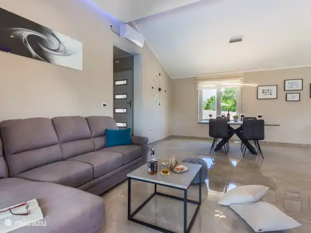 villa huren in Kroatië, Istrië, Barban – Vila Martina woonkamer