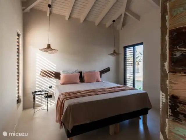 Location de Vacances Curaçao, Banda Ariba (est), Jan Thiel, maison de vacances - Casa Cosi Curaçao - Plage Jan Thiel Chambre principale 2