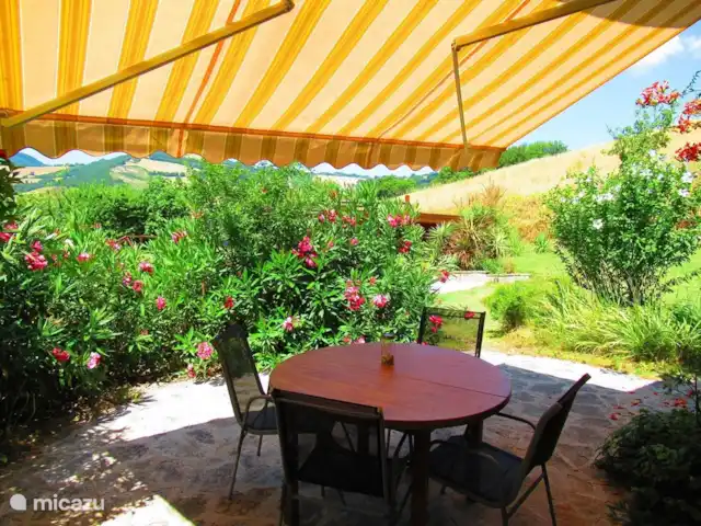 Aplicación Casa dei Sogni d'Oro. San Pedro en Italia, Marche, Arcevia - apartamento terraza