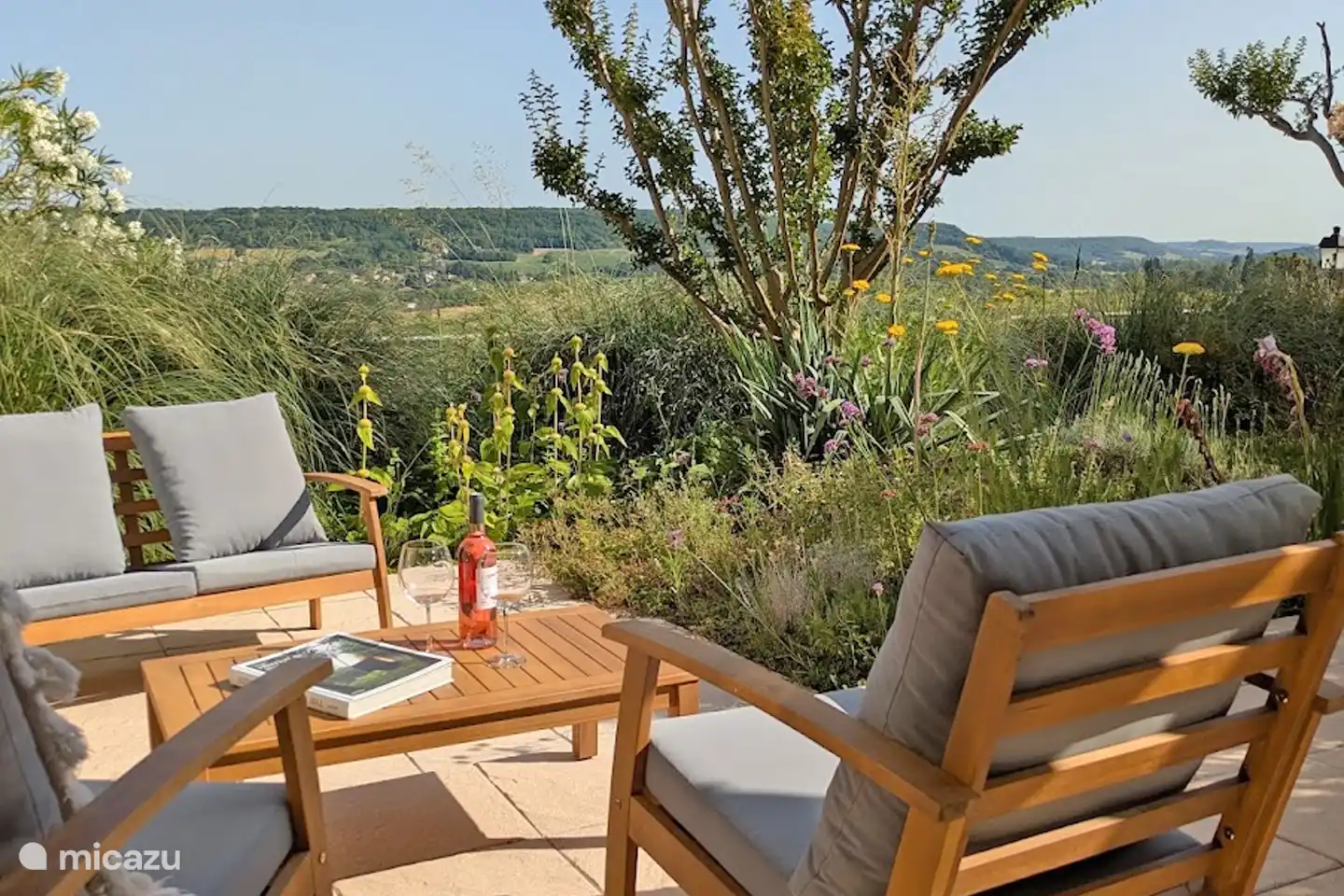 Panoramablick von Ihrer Terrasse