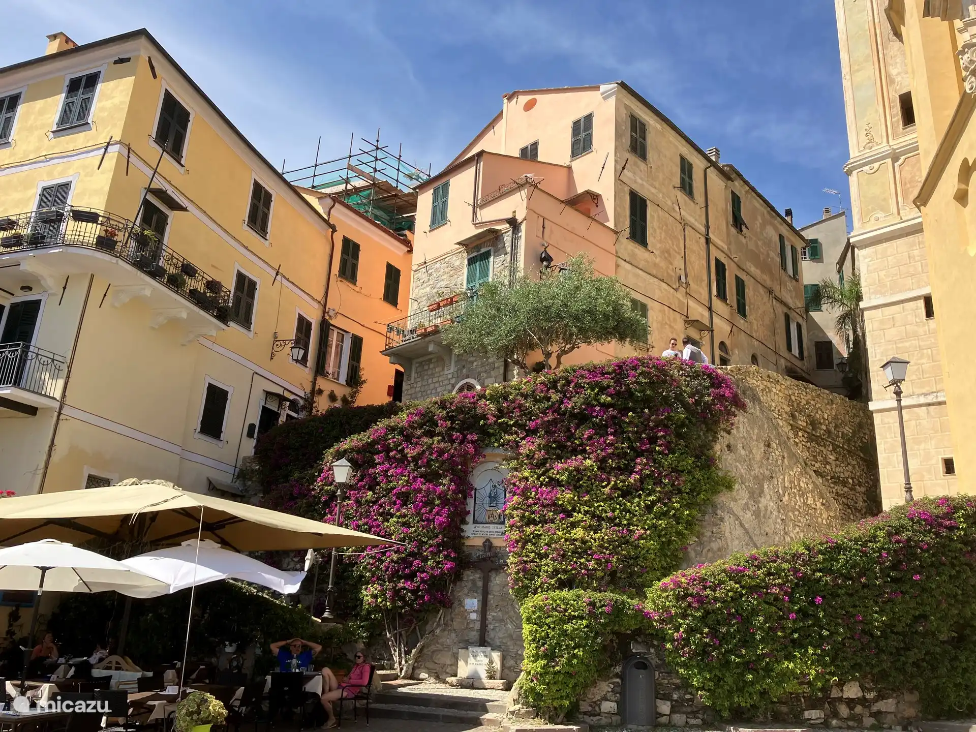 Hübsches Dorf an der ligurischen Küste, eine Stunde von Casavabene entfernt