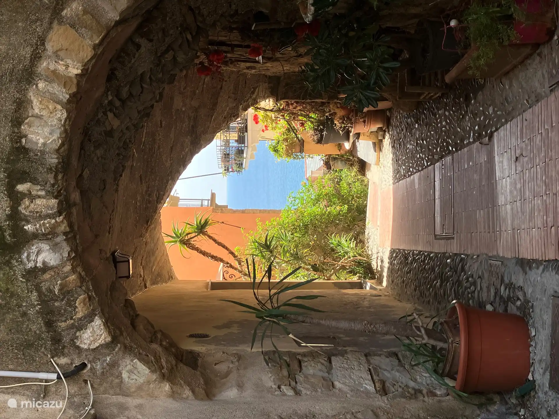 Hübsches Dorf an der ligurischen Küste, eine Stunde von Casavabene entfernt