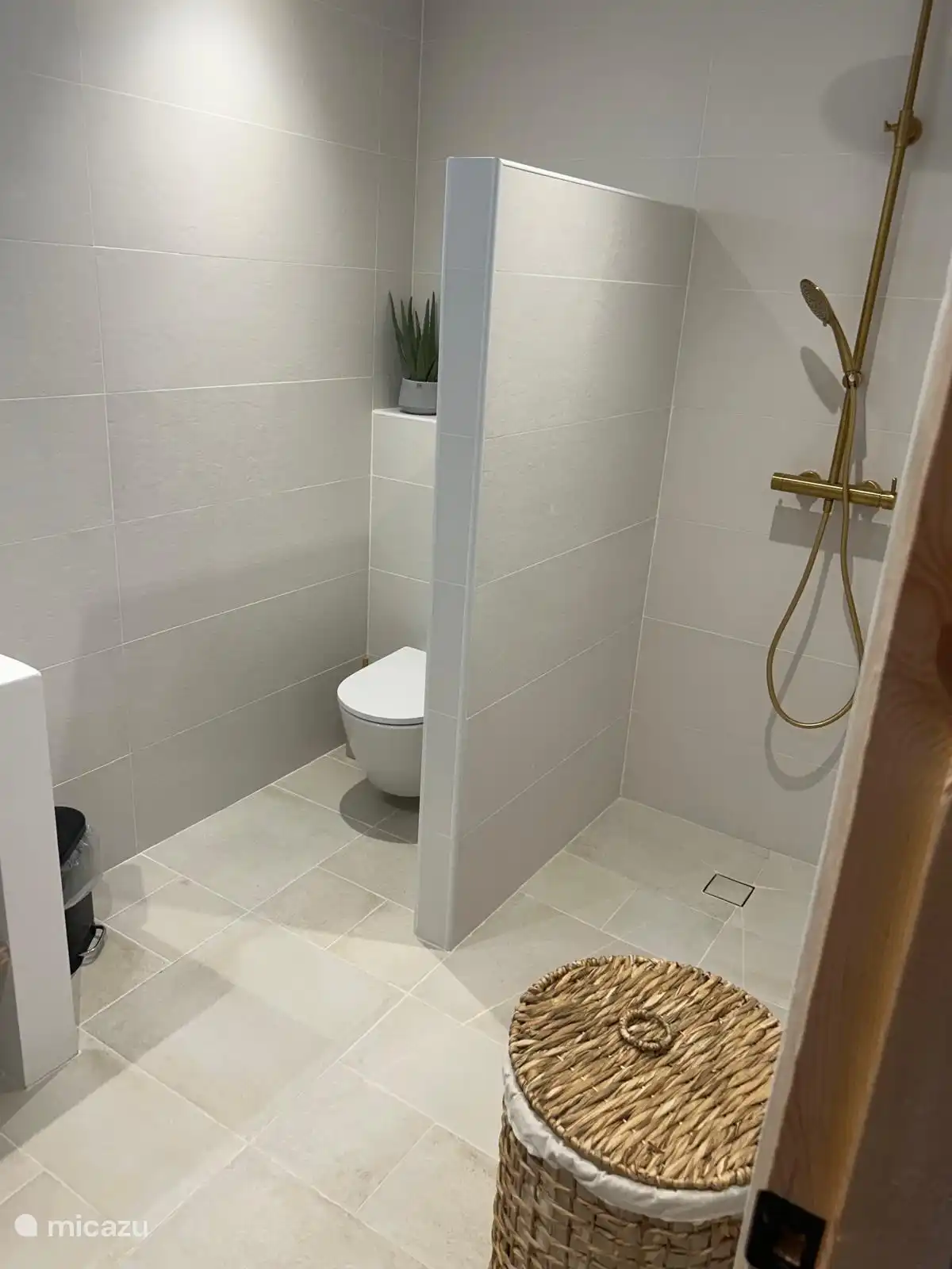 Detalles de Villa Laurel, baño en suite, dormitorio principal