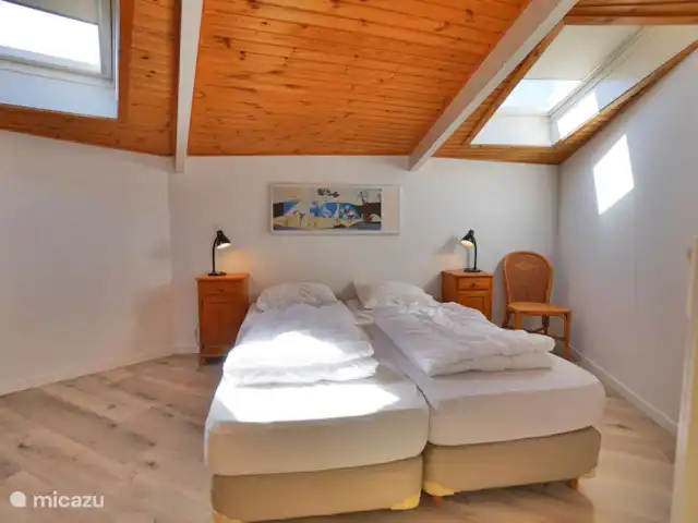 Location de Vacances Pays-Bas, Hollande du Nord, Callantsoog, appartement - Penthouse de Wijde Blick *Veuillez noter que le plafond de l’étage supérieur a été légèrement abaissé et que le bourdonnement de l’extraction centrale est ici perceptible doucement.