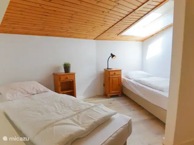 Location de Vacances Pays-Bas, Hollande du Nord, Callantsoog, appartement - Penthouse de Wijde Blick *Veuillez noter que le plafond de l’étage supérieur a été légèrement abaissé et que le bourdonnement de l’extraction centrale est ici perceptible doucement.