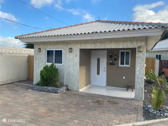 Location de Vacances Curaçao, Banda Ariba (est), Mambo Beach, villa - Villa Napoli: détente, 2 chambres Location de Vacances Curaçao, Banda Ariba (est), Mambo Beach, villa - Villa Napoli: détente, 2 chambres