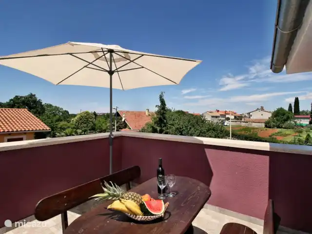 Location de Vacances Croatie, Istrie, Porec, villa - Vila Nina terrasse à l'étage