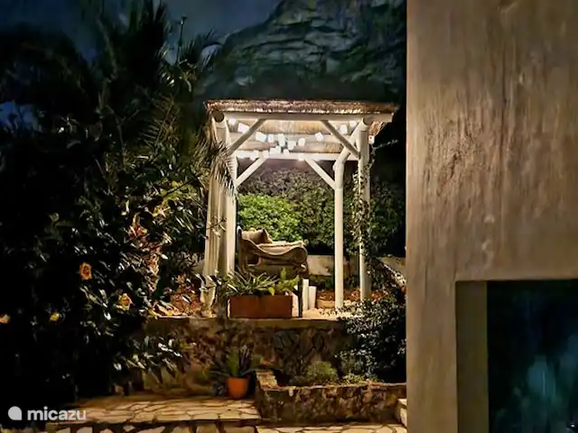 Location de Vacances Espagne, Costa Blanca, Dénia, maison de vacances - Maison Zensa La pergola éclairée