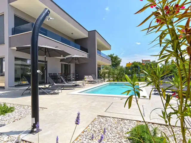 Vila Lippa en Croacia, Istria, Fazana  - villa