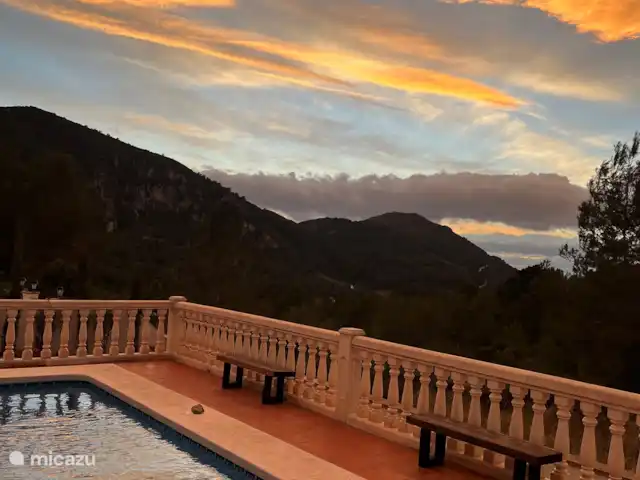 Location de Vacances Espagne, Costa de Valencia, Barx, villa - Casa Luna Couleurs spéciales au coucher du soleil