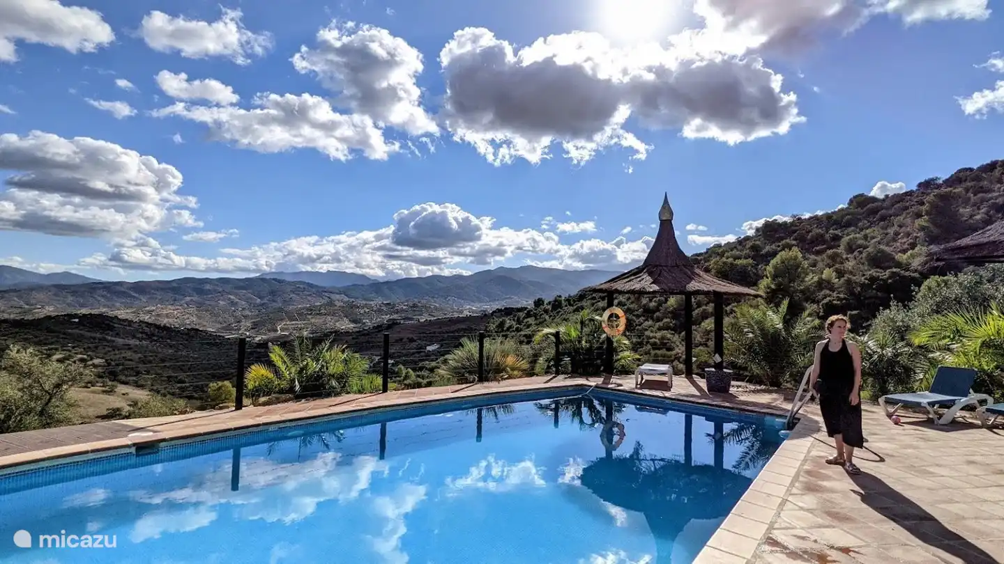 chalet, Alozaina, Andalucía, España - Casa de agroturismo con jacuzzi privado