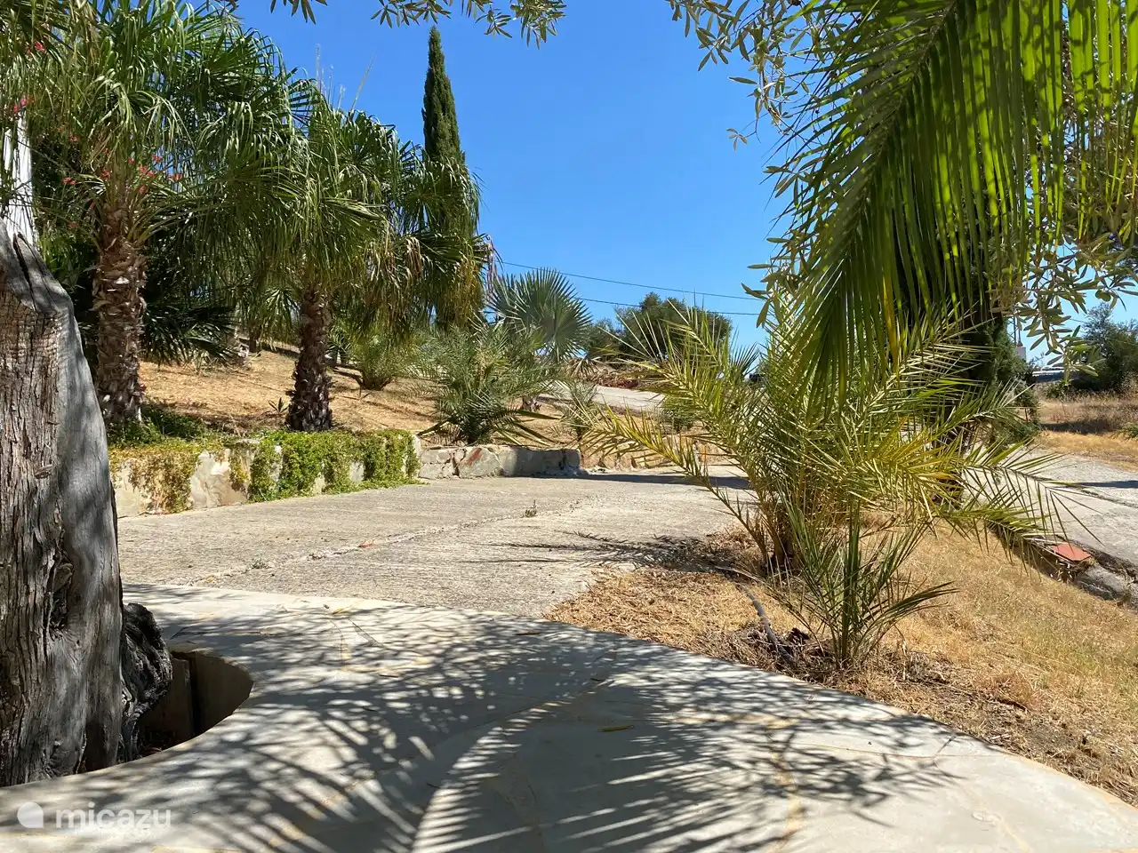 ¡Estacionamiento propio!