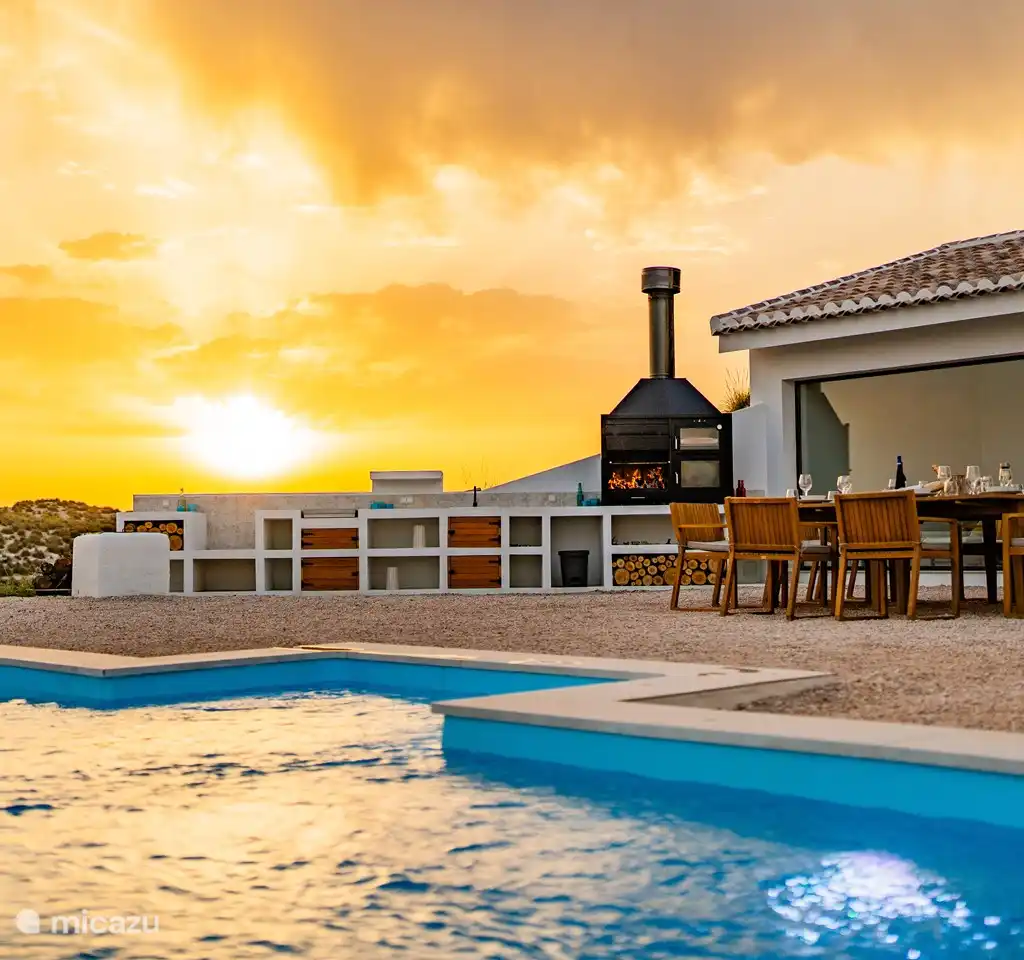 Casa Lua Galera