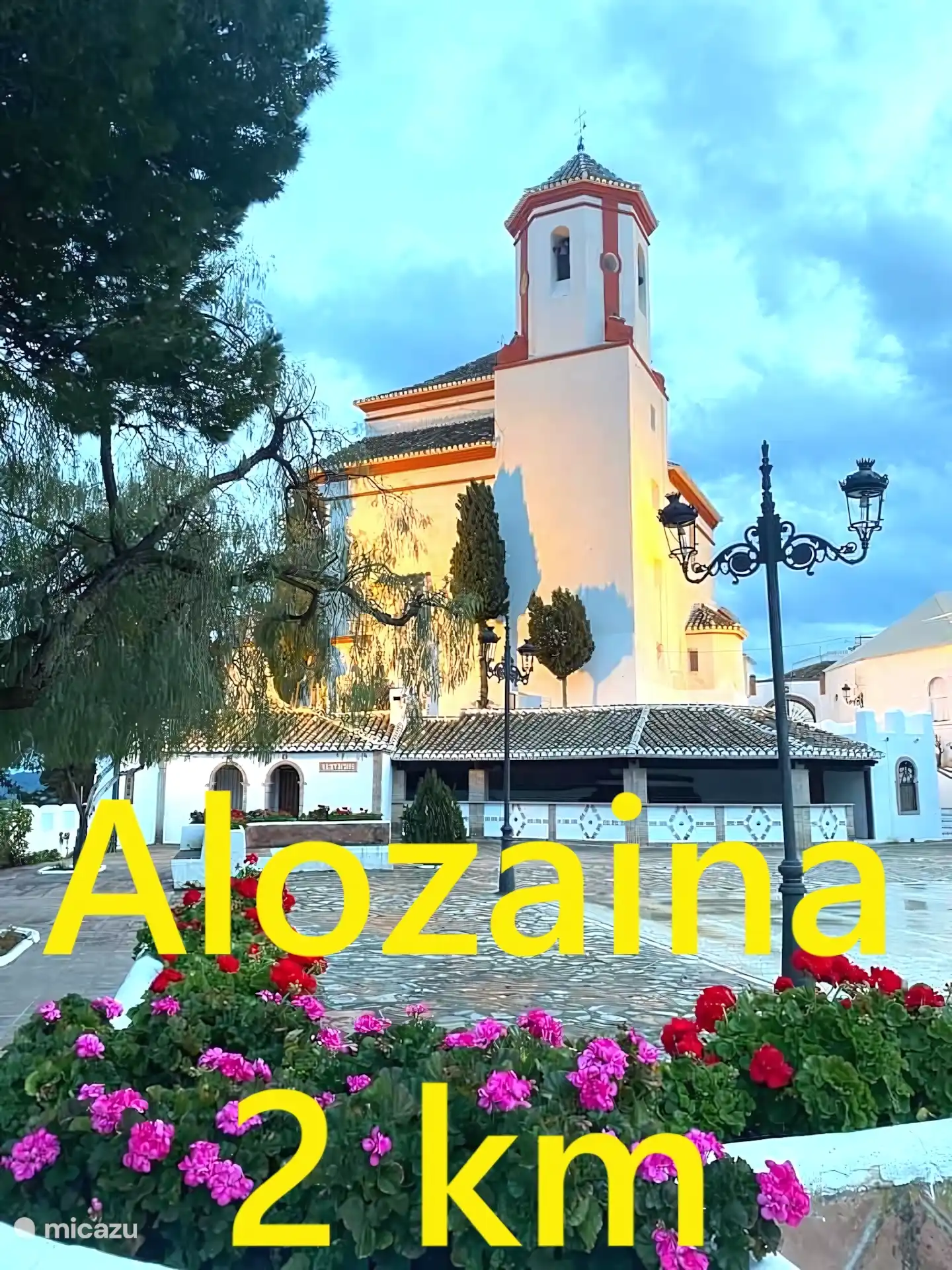 Estamos justo en el límite de los pueblos de Alozaina y Tolox, auténticos pueblos andaluces con agradables bares y restaurantes a pocos km.