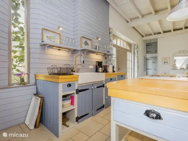 Quéduchique | France, Lot, Salviac - maison de vacances La cuisine