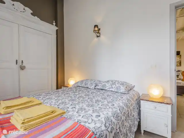 Quéduchique | France, Lot, Salviac - maison de vacances La chambre