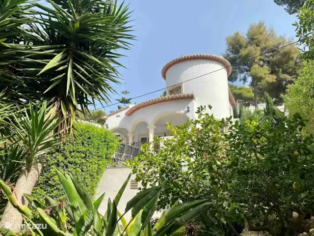 Casa Palmares | Espagne, Costa Blanca, Jávea - villa vue sur la maison depuis le jardin avec chambre typique de la tour espagnole