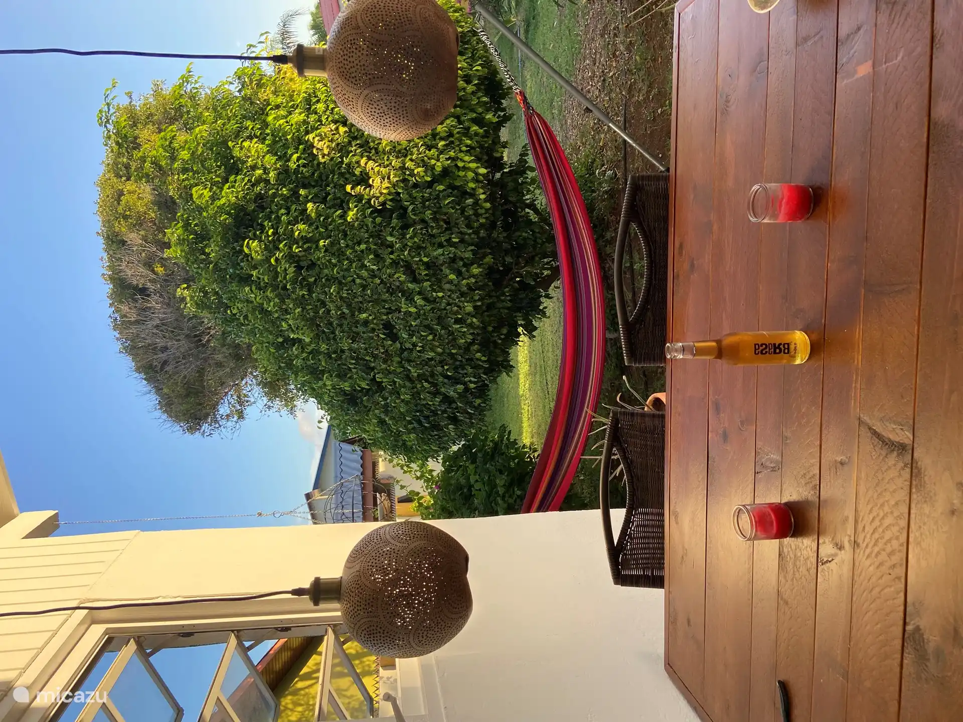 Nuestro bungalow se llama Brasa, ¡pero la deliciosa cerveza local refrescante también se llama Brasa!