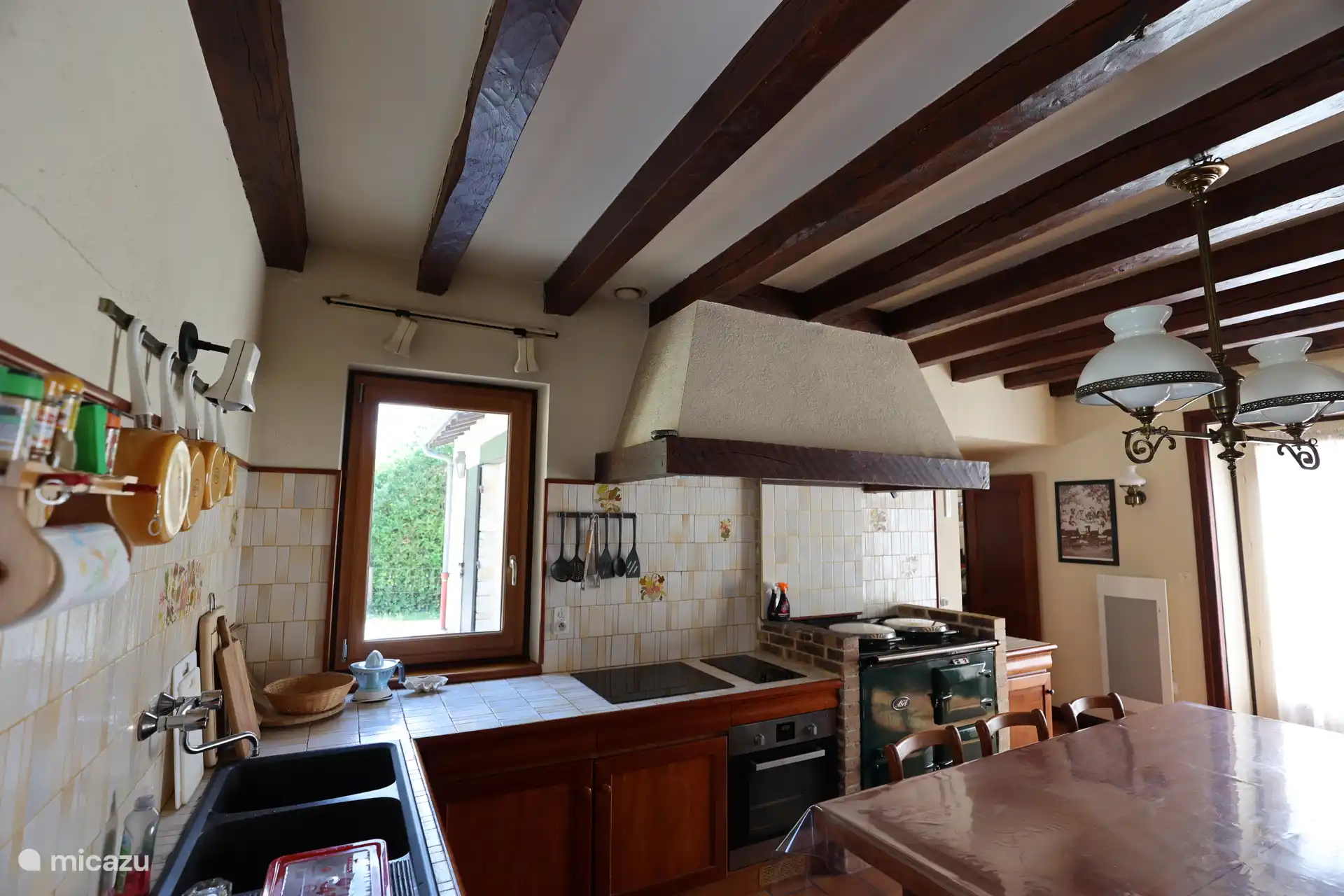 Cuisine vaste et agréable