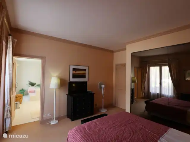 Villa Fauvel | France, Dordogne, Monplaisant - villa La chambre du Rez-de-Chaussée