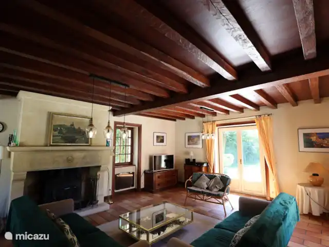 Villa Fauvel | France, Dordogne, Monplaisant - villa Le salon