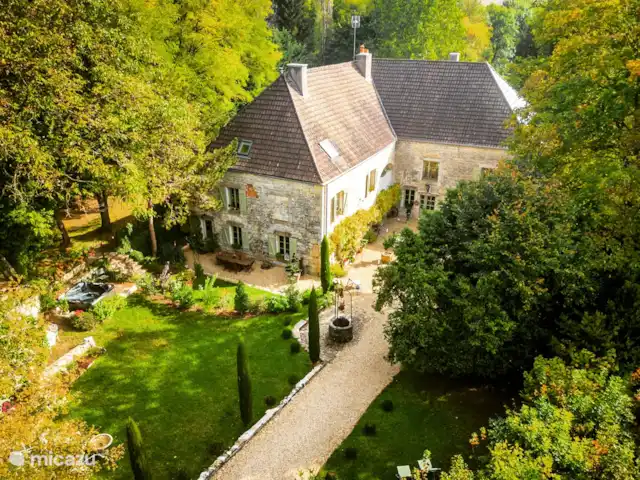 gîte / cottage huren in Frankrijk, Bourgogne, Curtil-Vergy – L’Instant Feltré alleen voor volwassenen Het huis gezien vanuit de lucht