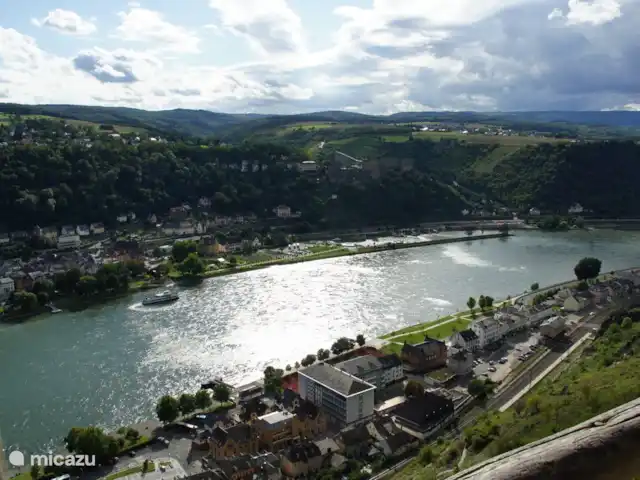 Patersberg en Alemania, Renania-Palatinado, Patersberg - casa vacacional Este es el llamado tres Burgenblick, porque desde aquí se pueden ver tres castillos. En esta zona hay aproximadamente 40 castillos y ruinas de castillos.