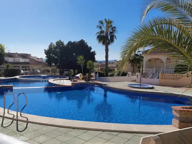 casa vacacional en España, Costa Blanca, Ciudad Quesada – Casa Ámbar La piscina comunitaria