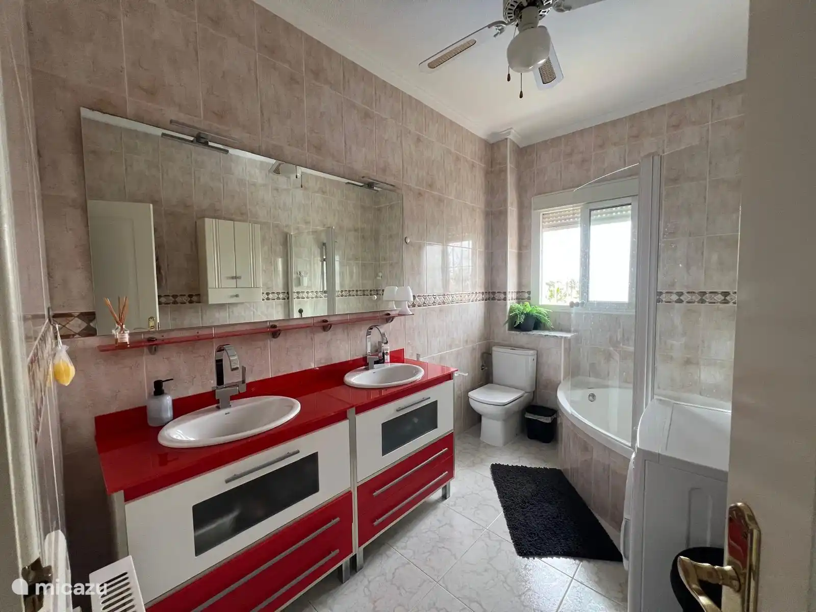 Baño en planta alta