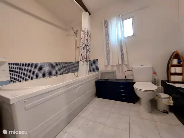 casa de nosotros en España, Andalucía, Canillas de Aceituno - villa Baño en planta alta