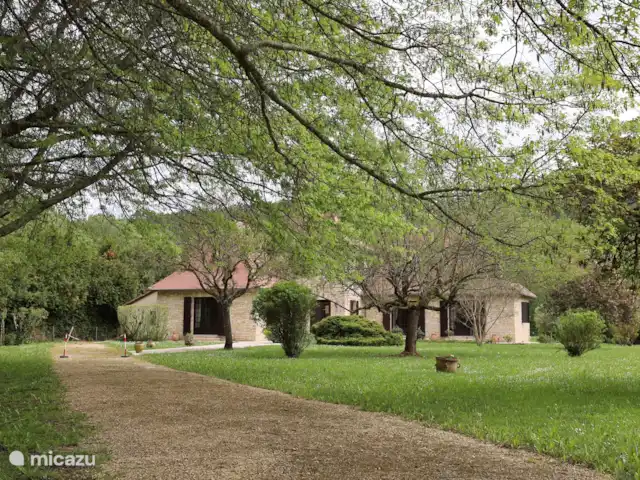 Villa Raunel huren in Frankrijk, Dordogne, Monplaisant - villa Vue à l'arrivée