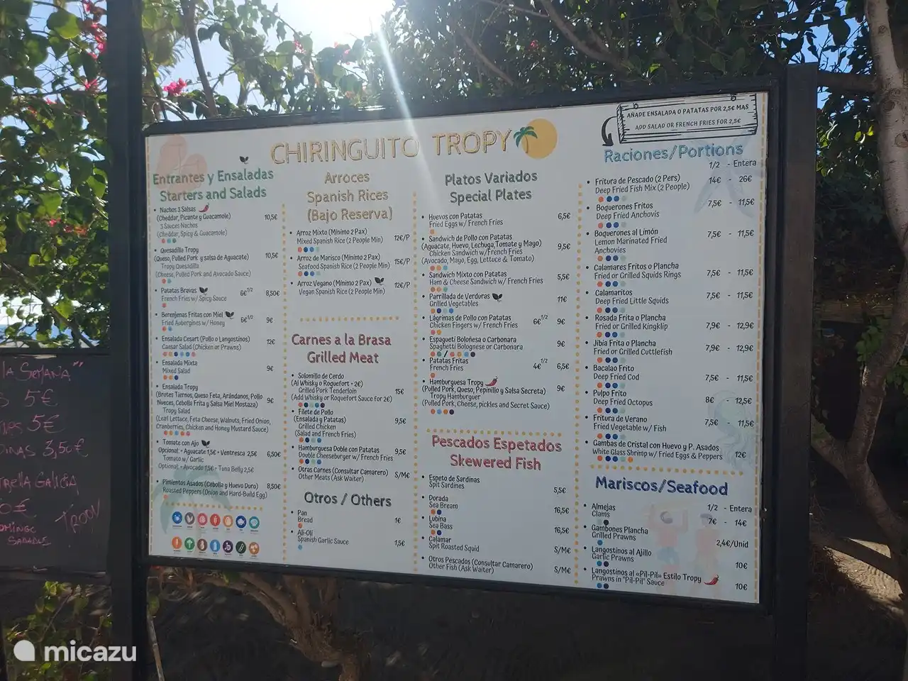 Menü (01.01.2024) nächstgelegenes Strandrestaurant. Das sind schöne Preise. Und gut.