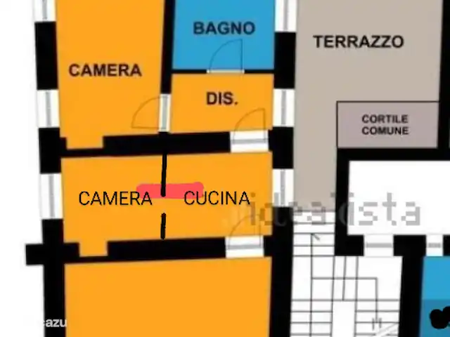La Casa Sul Lago | Italie, Lac de Côme, Onno - appartement Classification. L’appartement se trouve au premier étage. Il y a un large escalier menant avec des marches basses en pierre. À mi-chemin de l’escalier se trouve une entrée latérale vers la terrasse intérieure.