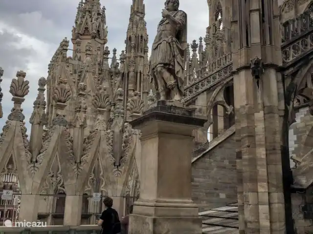 La Casa Sul Lago | Italie, Lac de Côme, Onno - appartement Le toit de la cathédrale de Milan mérite une visite, il y a plus de trois mille (!) statues sur le toit.