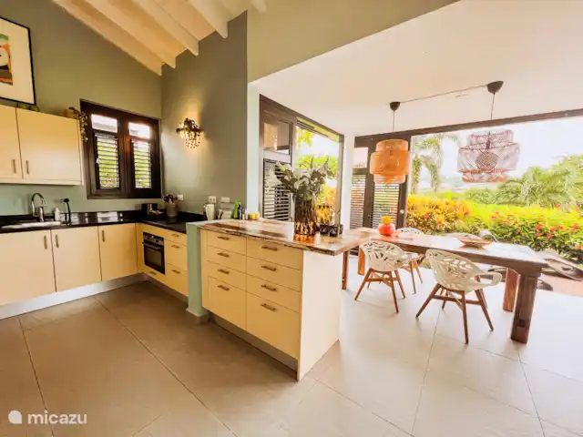 Bungalow de luxe sur Blue Bay | Curaçao, Curaçao-Centre, Blue Bay - bungalow Cuisine spacieuse