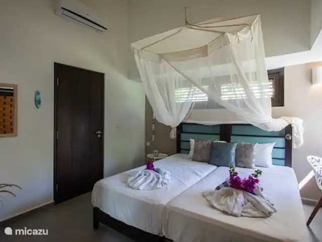 Bungalow de luxe sur Blue Bay | Curaçao, Curaçao-Centre, Blue Bay - bungalow Chambre spacieuse avec 2 x lits simples