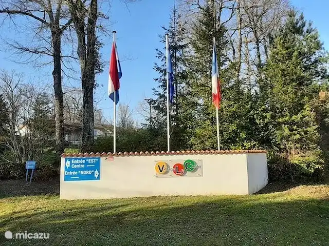 Jonquilles 112 | France, Charente, Écuras - maison de vacances L'entrée du Village le Chat